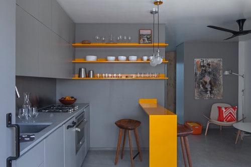 Minimalist kitchen island